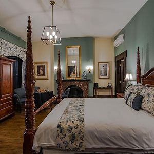 Chambre Prestige Lit Queen-Size aux Étages Inférieurs